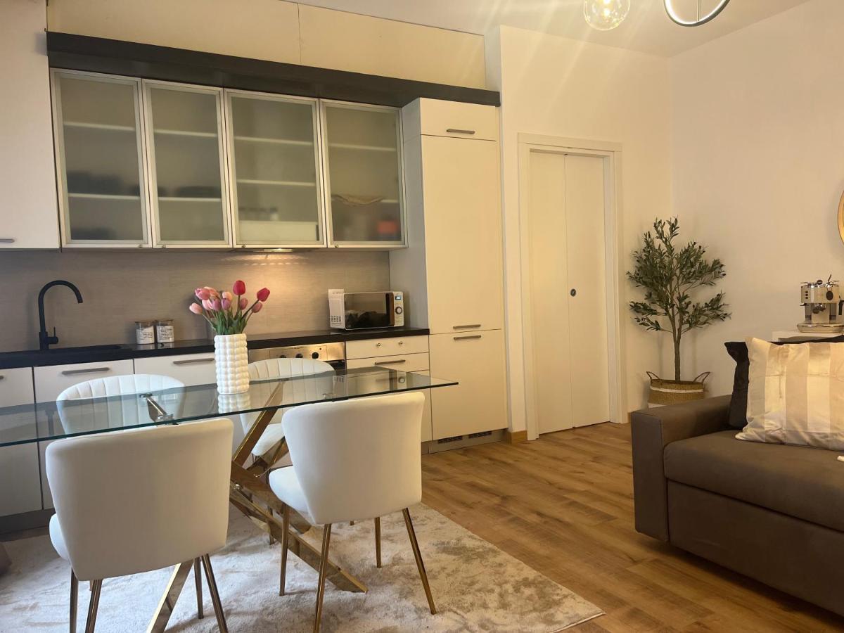 Regina Milano In Bocconi Apartman Kültér fotó
