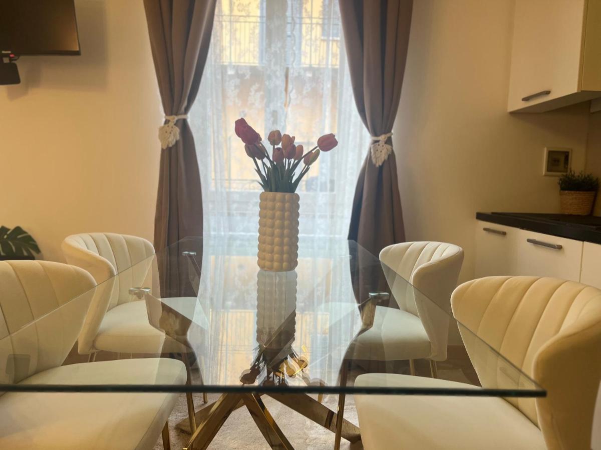Regina Milano In Bocconi Apartman Kültér fotó